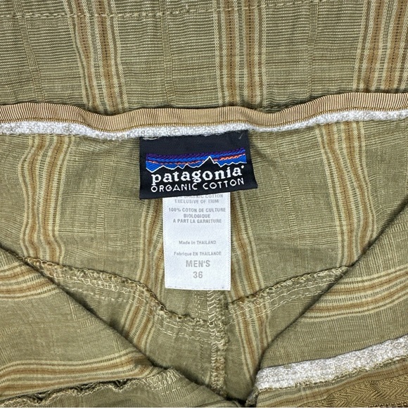 Patagonia Shorts Mens 36 Brown Green Cargo Striped Stretch Outdoors EUC Gorpcore - Picture 5 of 6